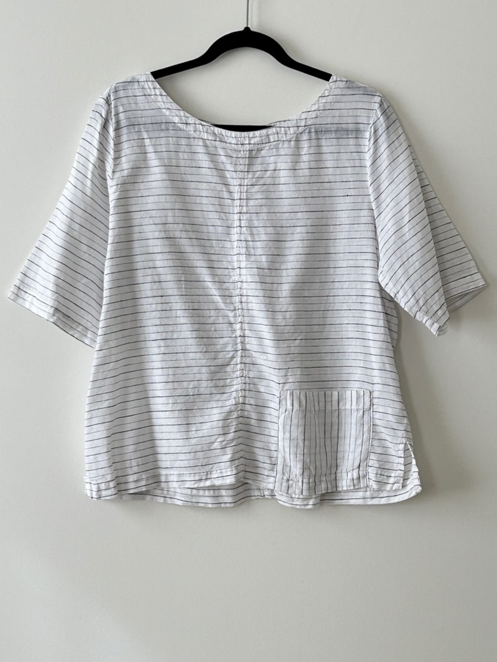 Garnet Hill 100% Linen White Striped Top